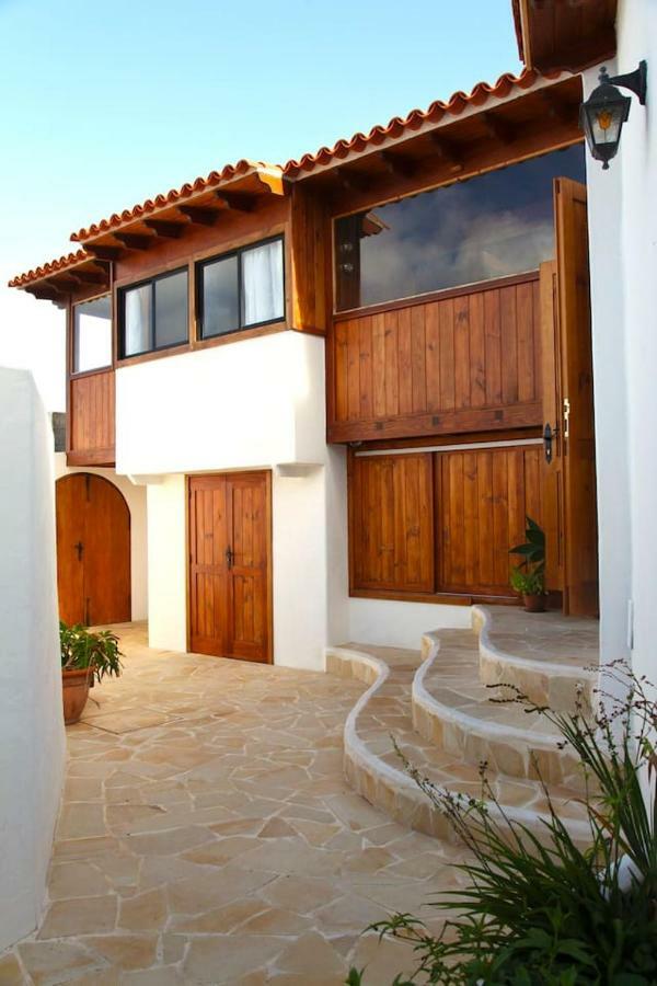 Villa With Ocean View Agulo Exterior photo