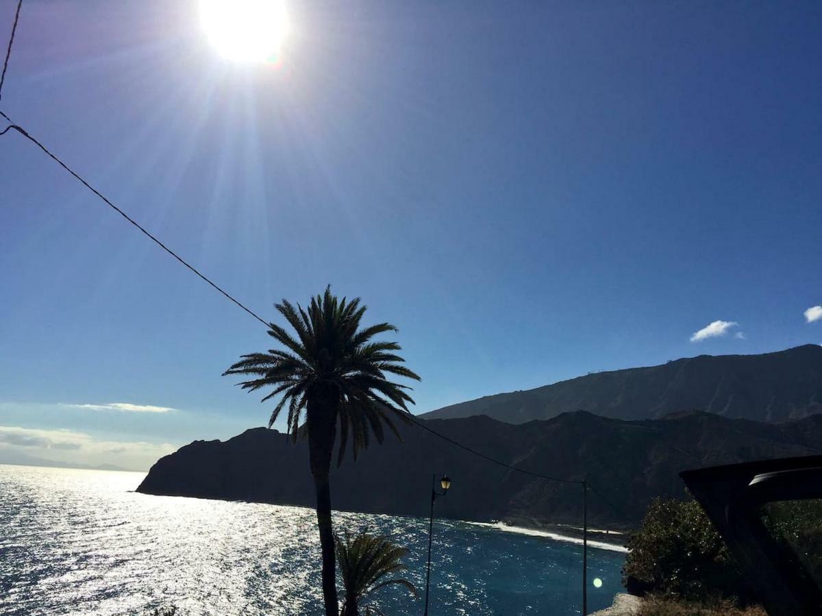 Villa With Ocean View Agulo Exterior photo
