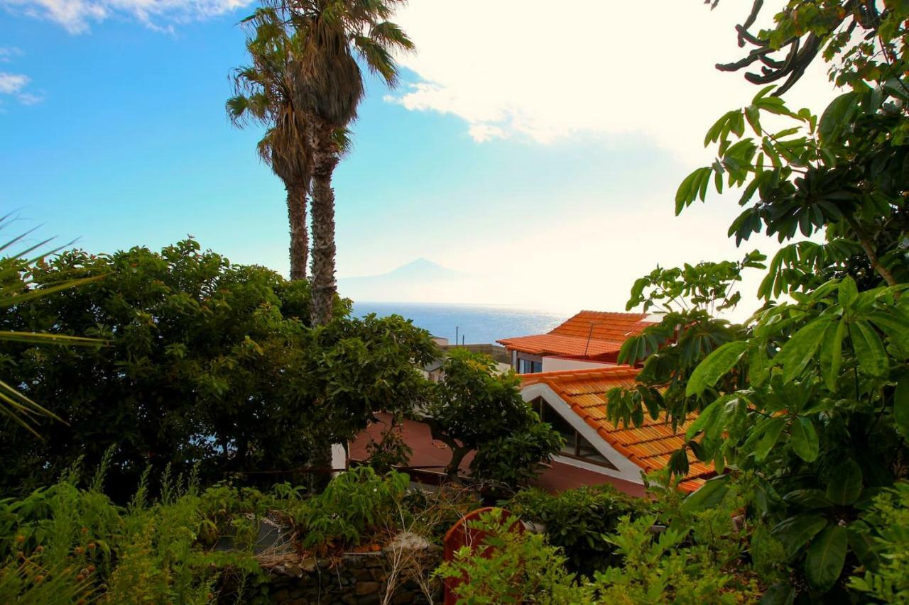 Villa With Ocean View Agulo Exterior photo