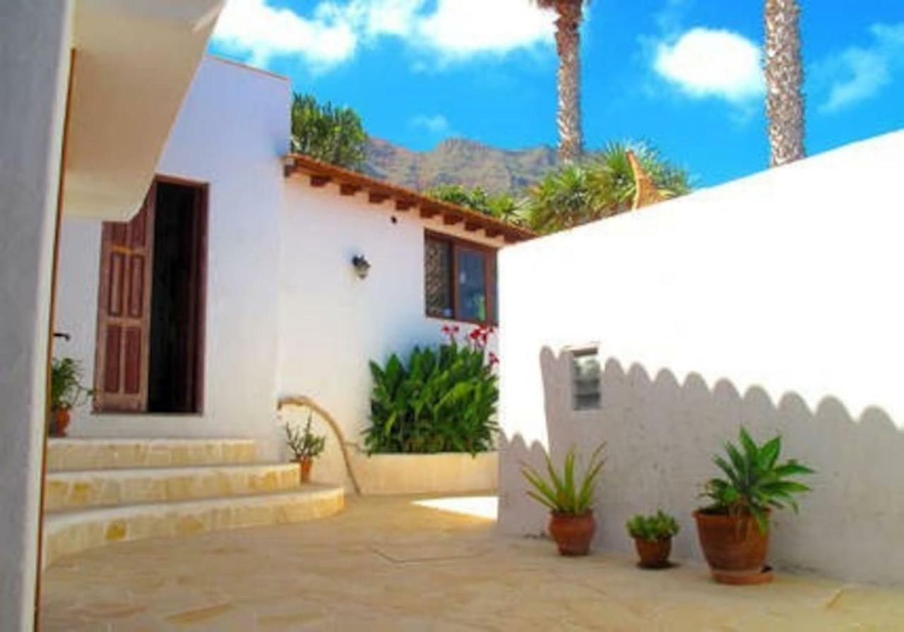 Villa With Ocean View Agulo Exterior photo