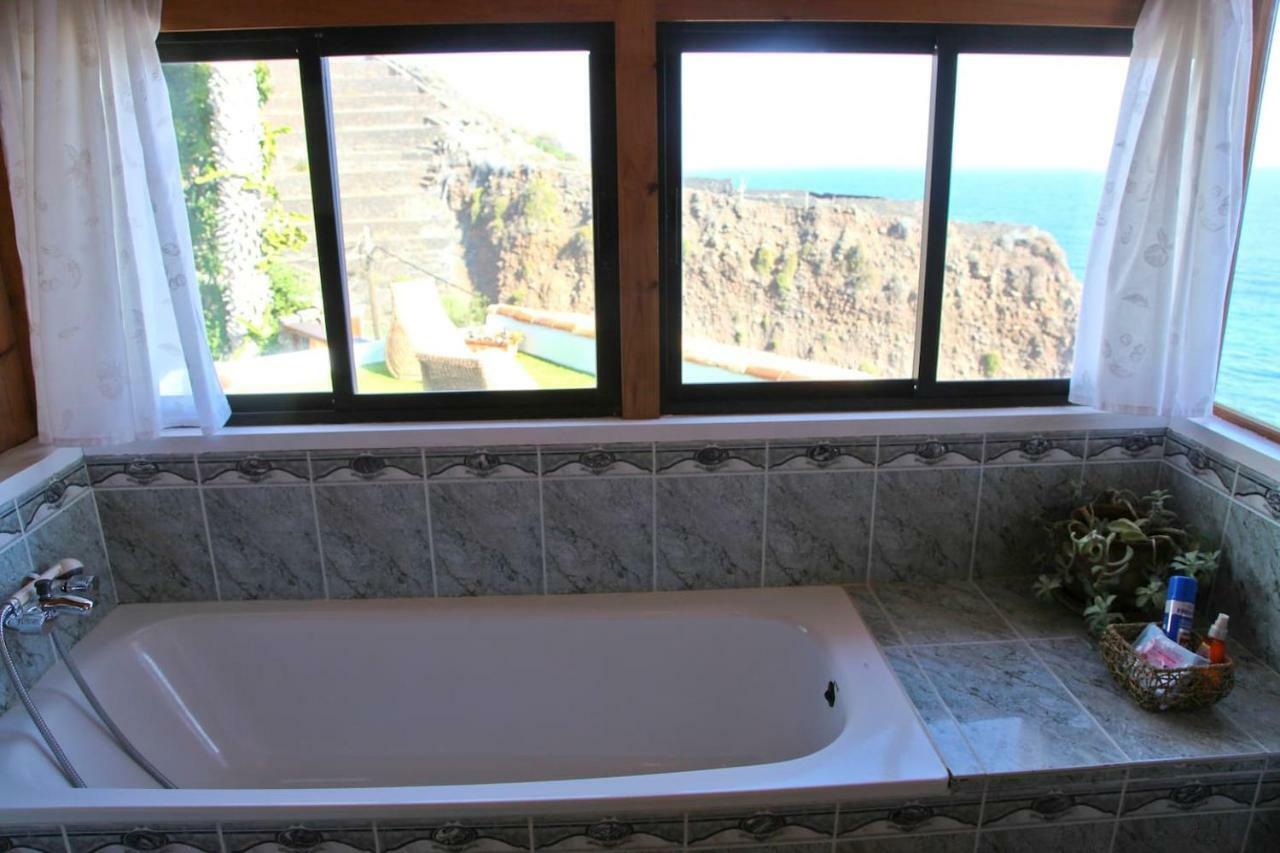Villa With Ocean View Agulo Exterior photo